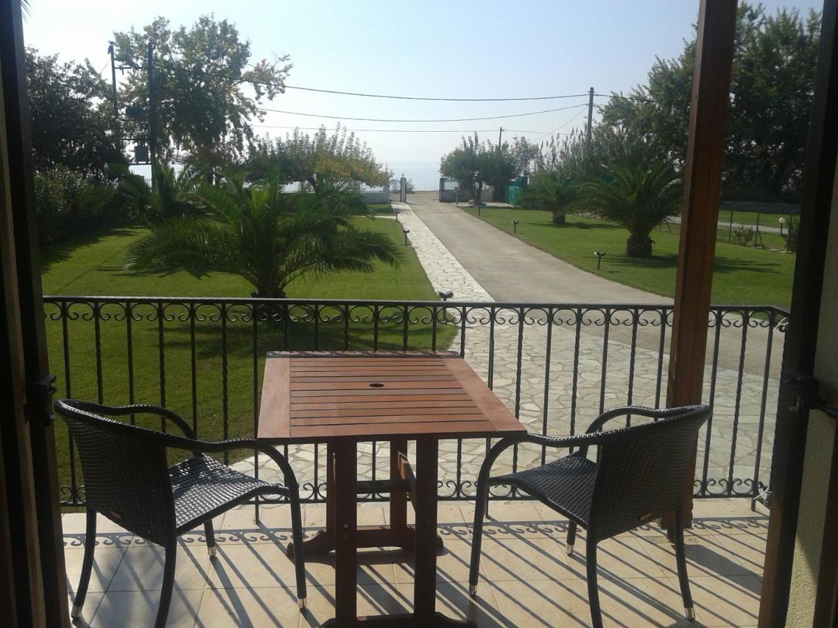 Villa Kallimanis Platanidia Номер фото